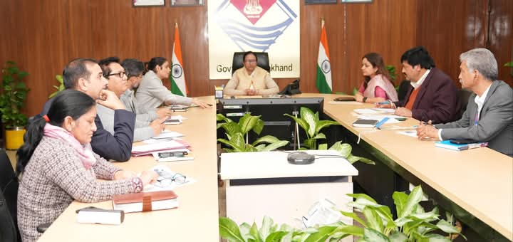 मुख्य सचिव श्रीमती राधा रतूड़ी की अध्यक्षता में राज्य स्तरीय इम्पावर्ड कमेटी की बैठक आयोजित